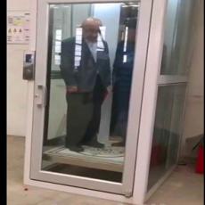 家用電梯（安全光幕、防壓觸板）